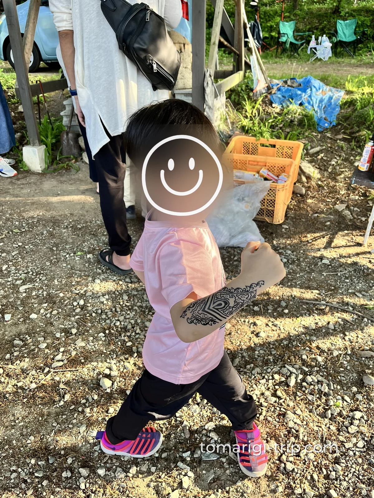 「今だけ!」とみんなで貼ったシールタトゥー